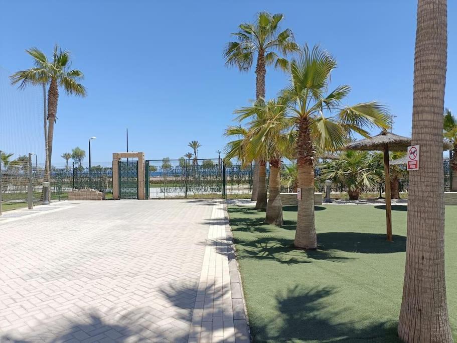 Mar Y Sal 12 Suites, Gran Terraza Con Vistas Al Mar, 2 Hab, Garaje Y Piscina Roquetas de Mar Exterior photo